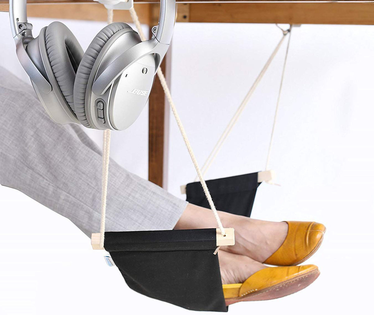 Home-organizer Tech Portable Adjustable Foot Hammock for Corner Desk Office Foot Rest Mini Under Desk Foot Rest Hammock for Home, Office, Airplane, Travel, Study and Relaxing (Pink) Pink