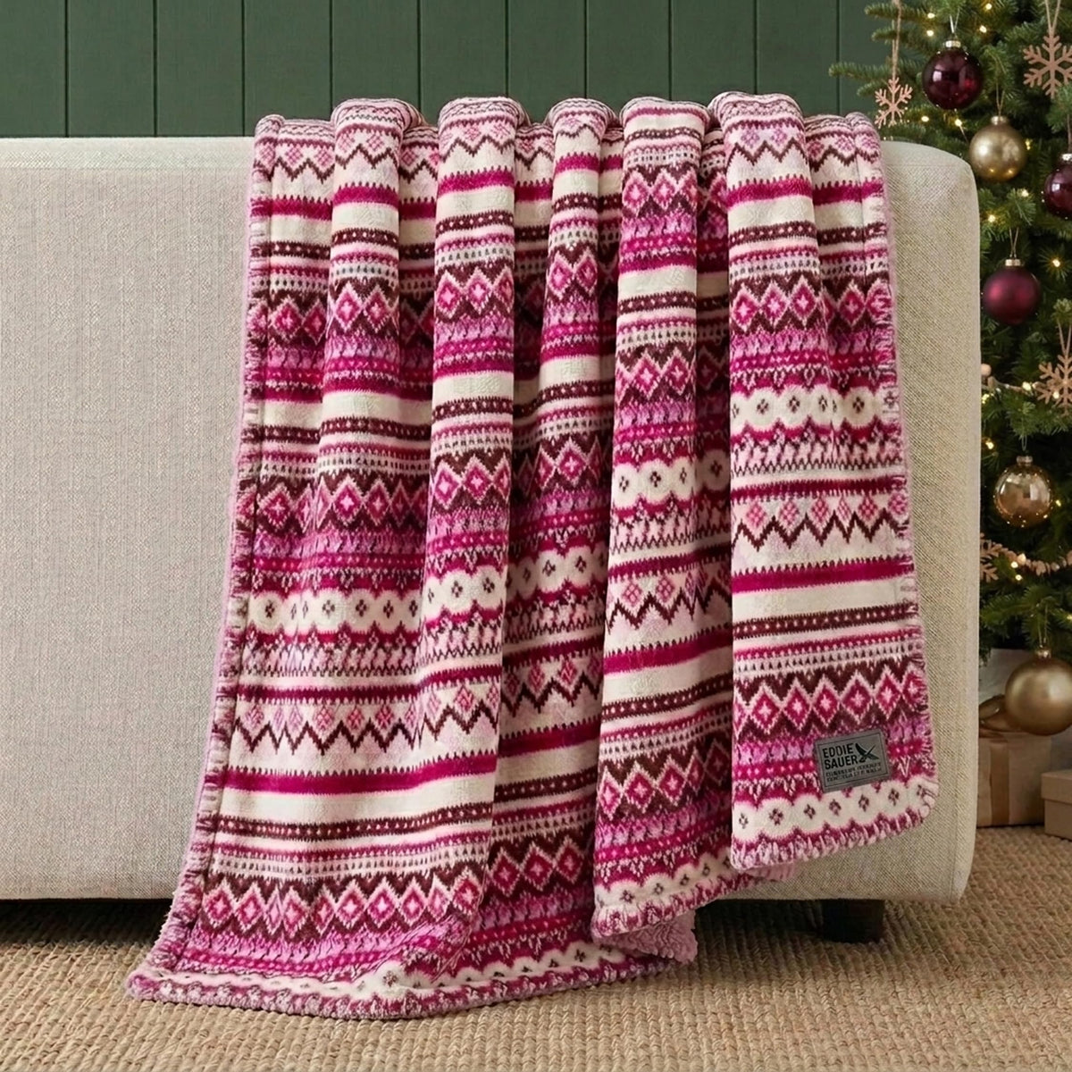 Nordic Plaid Green Sherpa Throw Blanket for Bed and Couch